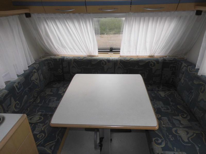 Beyerland Quartz 460 LB Nieuwe voortent en mover! 