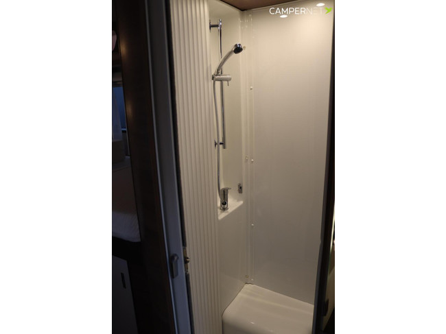 Knaus Live I 650 MEG 140hp 2.3 Multijet | Electric bike rack | Maxxfan | Reversing camera | Single beds | No drop-down bed | 6.97 photo: 19