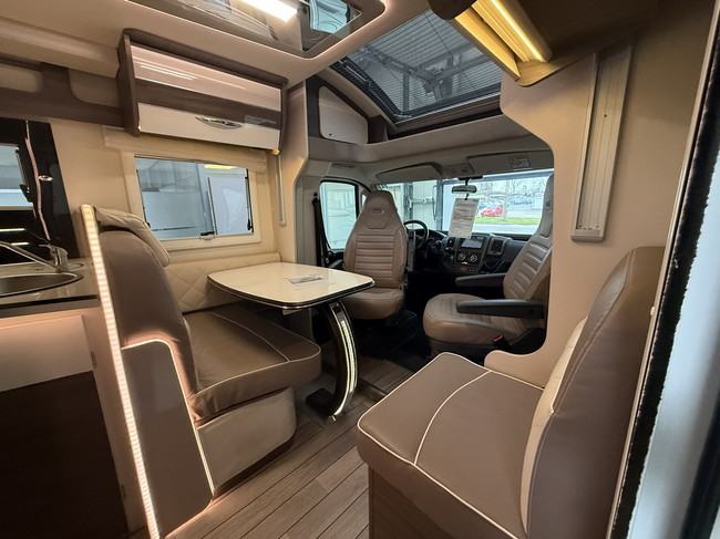 Mc Louis CARAT 473 Prijs fors verlaagd! Jaar APK, afleverbeurt en 3 maanden garantie foto: 9