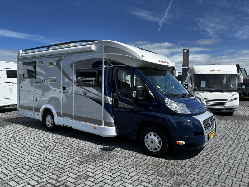Dethleffs Globe4 T 6471-4 Querbett/Hubbett/2010/7-m Foto: 1