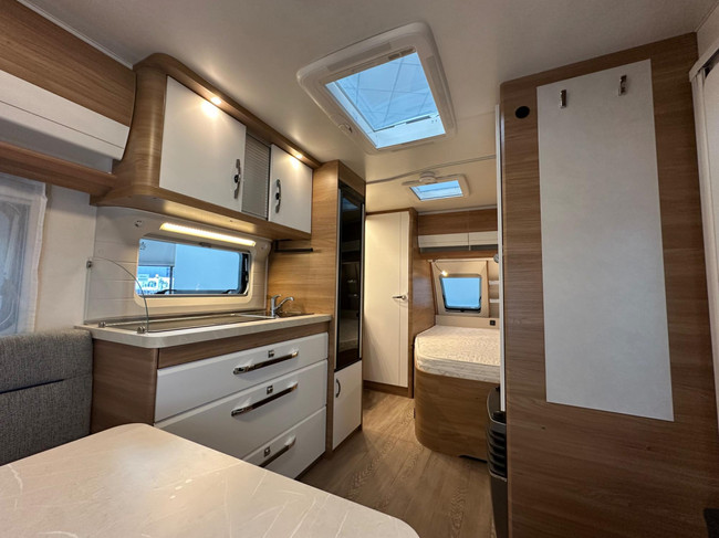 Hobby De Luxe 460 Ufe foto: 20