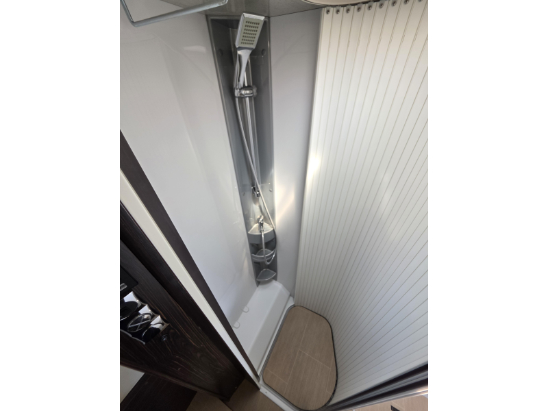 B&uuml;rstner Elegance 695 G Queensbed VOLLST&Auml;NDIG 2017 Foto: 18