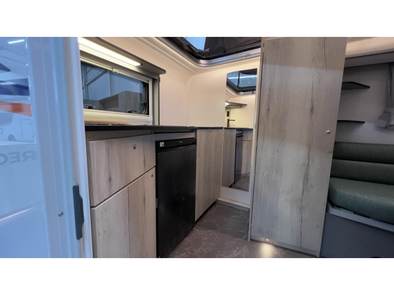 Easy Caravanning GetAway Xcite Caravana del a&ntilde;o 2026 foto: 9