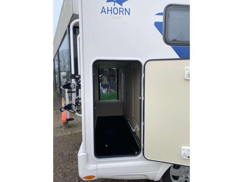 Ahorn Camp 640 Weinig km's  foto: 2