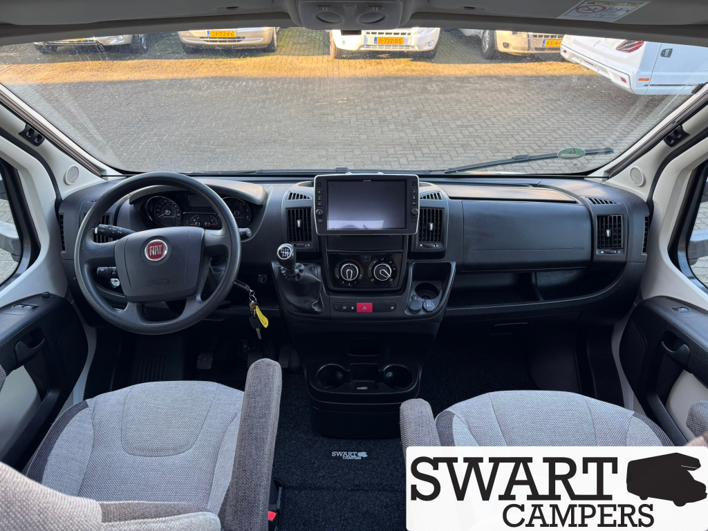 Knaus Sky TI 650 MF, Fransbed veel-opties foto: 8