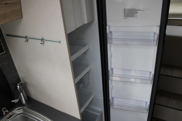 Jonge lichtgewicht integraal Hymer Exsis I 580 Pure 9G Tronic AUTOMAAT enkele bedden (58  foto: 33