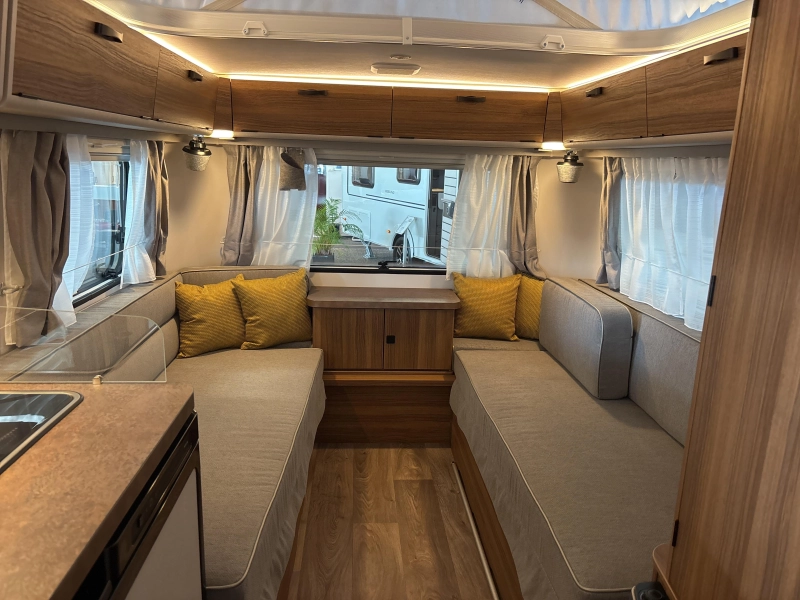 Eriba Touring 540 Legend Hampton Argent photo : 8
