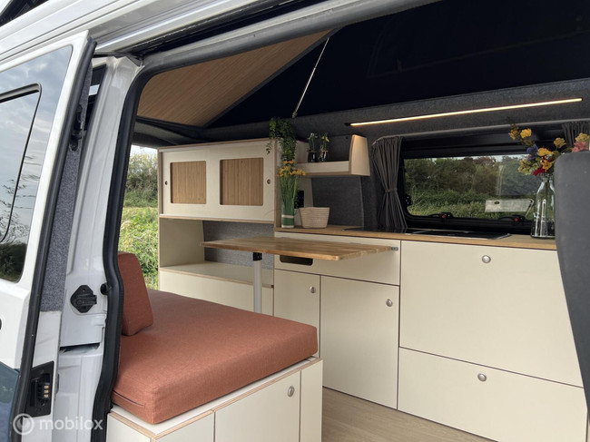 Volkswagen T6 2016 buscamper l2h1 Nevada foto: 21