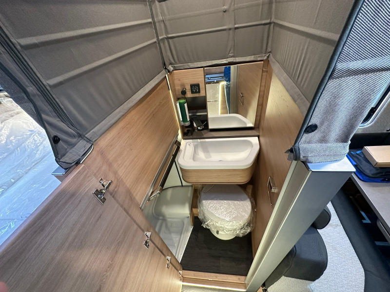 Knaus Tourer CUVision 500 MQ &iexcl;Techo elevable &uacute;nico! foto: 12
