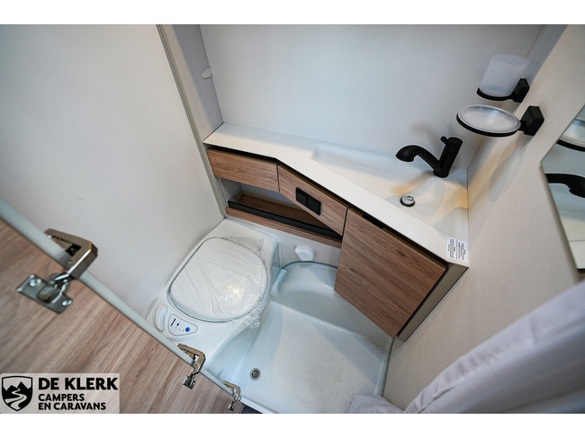 Dethleffs CAMPER 460 EL Christmas Special foto: 19