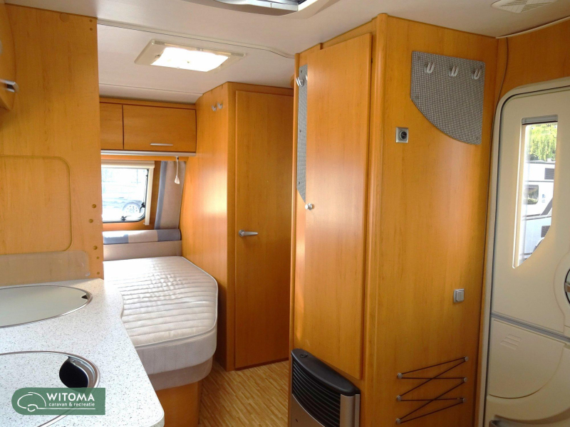 Eriba Sporting Pulse 465 beautiful caravan photo: 5