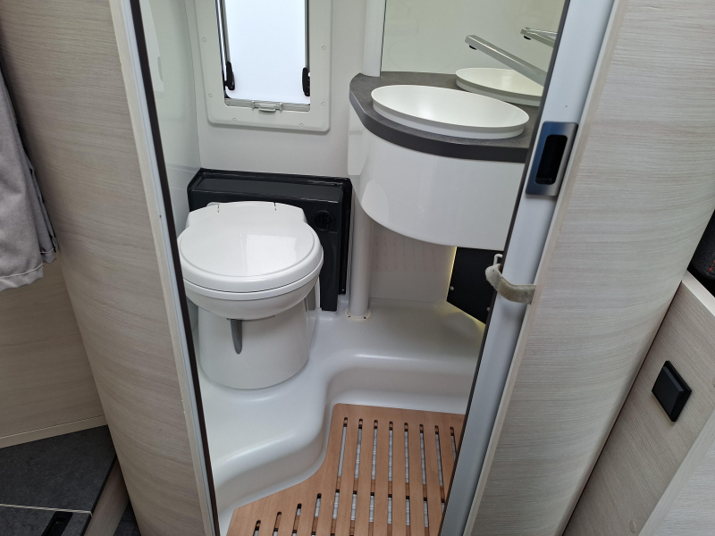 Chausson 627 Titanium Line Enkele bedden 5 persoons  foto: 12