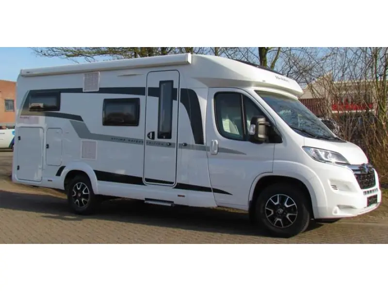 Malibu Charming Coupe 600 DB Dwarsbed, Automaat 