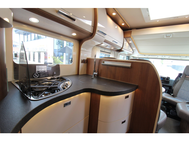 Carthago C-Tourer I 149 LE Single beds Pull-down bed photo: 26