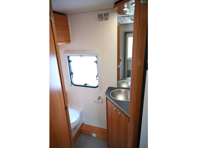 Kip Isa White 41TCB foto: 15