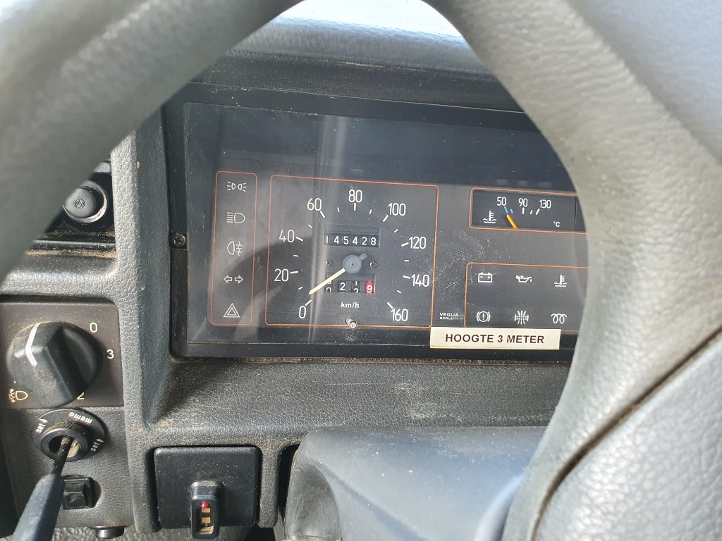 LMC Liberty 6500 Fiat 290 2.5 Turbo Diesel | Fixer-upper photo: 12