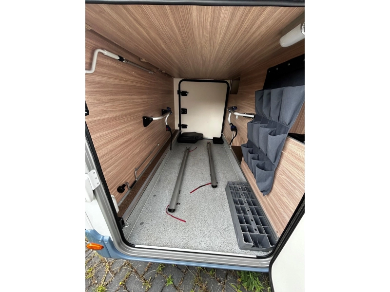 Bürstner Delfin T 690 G  foto: 6