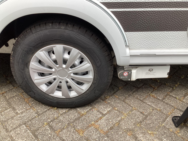 Dethleffs C'Joy 460 LE mover/ enkele bedden  foto: 16