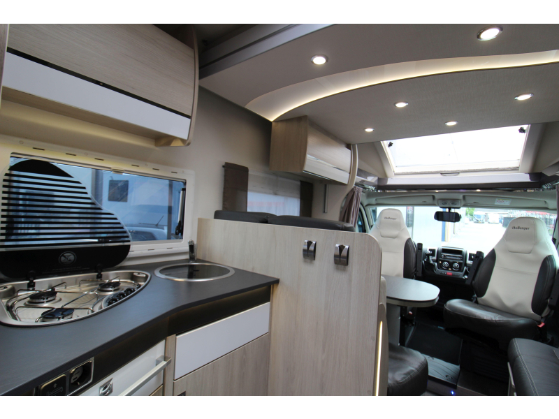 Challenger Graphite 387 GA Lits jumeaux + Lit pavillon photo : 18