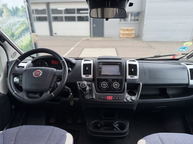 Knaus SKY WAVE 650 MF / Gratis stalling foto: 8