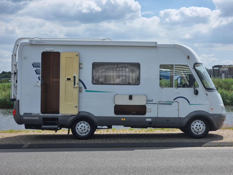 Hymer B 584 Foto: 2