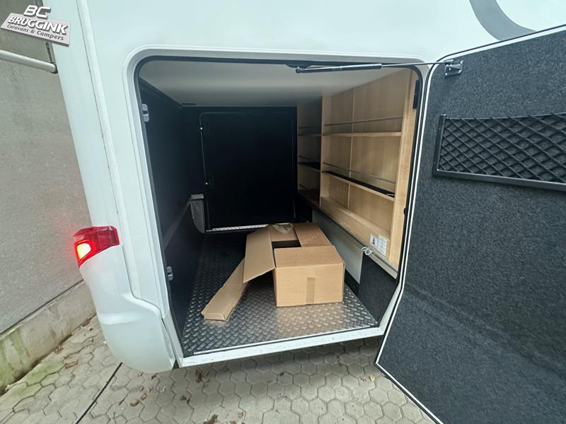 Hymer B-MC I 600 ENKELE BEDDEN + HEFBED  foto: 14