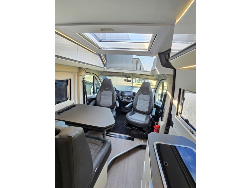 Adria Twin Supreme 640 SLB Lits jumeaux automatique 9G photo : 8