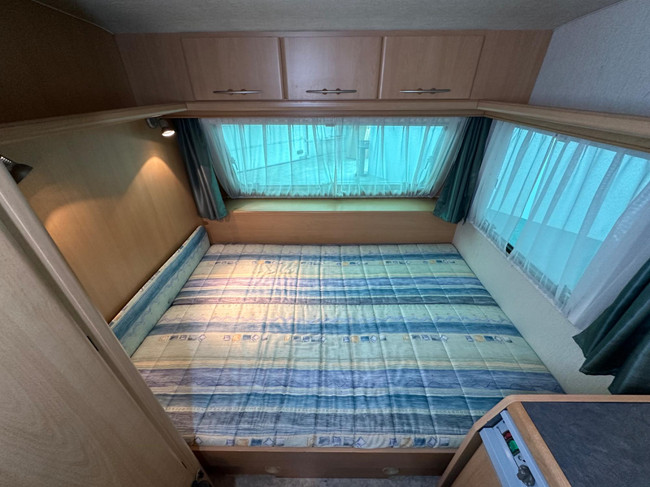 Adria Unica 390 PS photo: 4