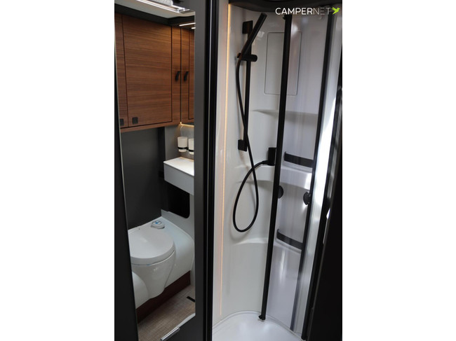 Hymer BMC-T 600 170pk Automaat | Lithium | Dieselverwarming | Lengtebedden | Uitrustingslijn Premium | Omvormer | SLC Chassis | Stoelv foto: 22