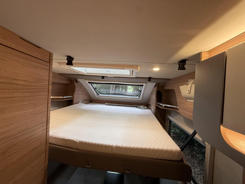 Weinsberg Xcursion 500 LT Compact Hefbed 22000 km!  foto: 13