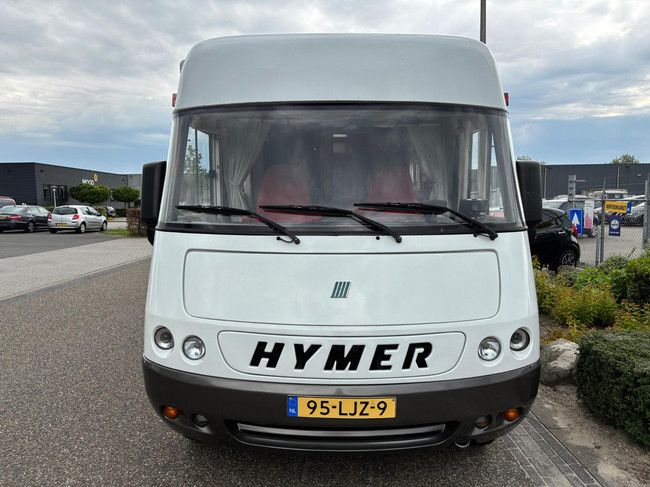 Fiat 230 Hymermobil | Integraal | Achteruitrijcamera | Trekhaak | NAVI | 2 zonnepanelen | Maxvan | Luifel | C-Rijbewijs foto: 15