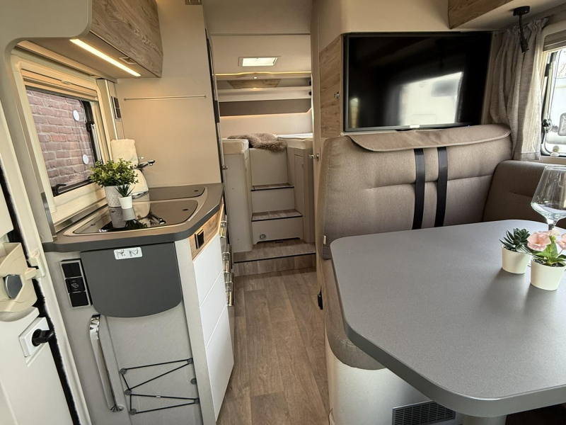 Hymer Exsis 580 T foto: 16