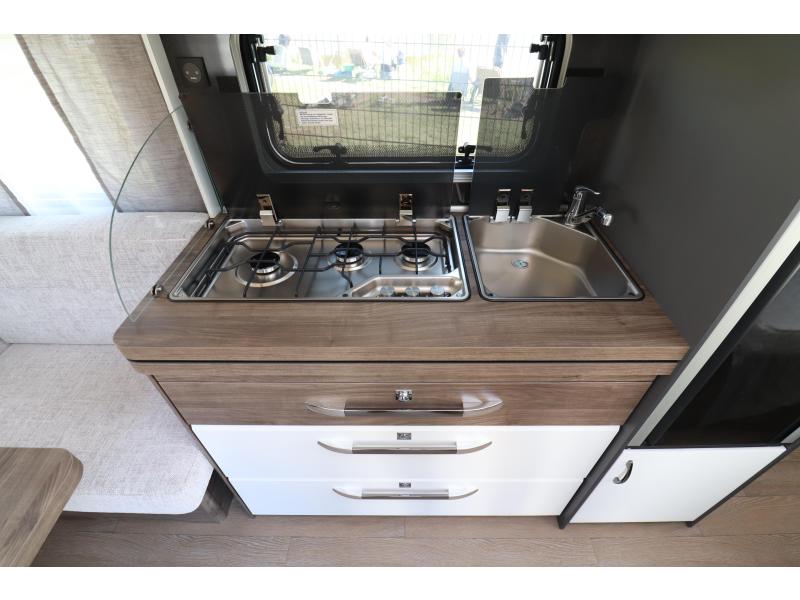 Hobby Excellent Edition 460 UFE MODEL 2026 - 1500 KG -606  foto: 9