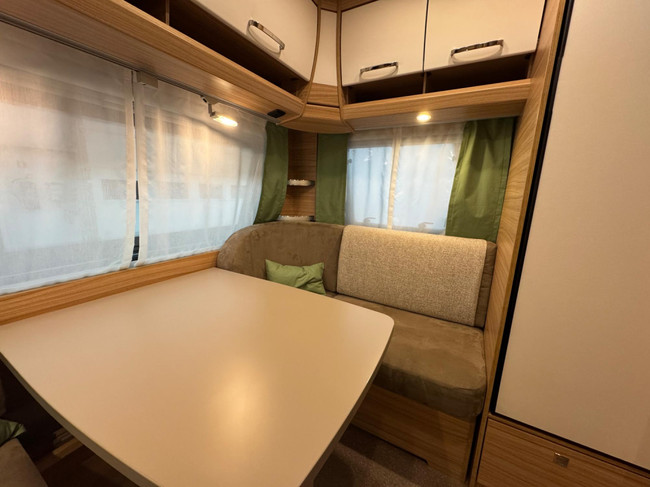 Dethleffs Camper 460 EL foto: 17