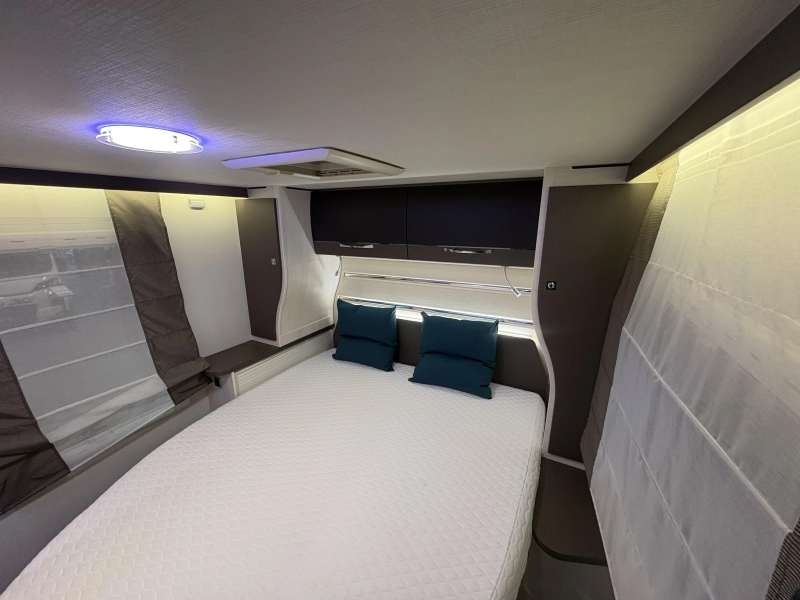 Chausson Welcome 728 EB Queensbed / hefbed  foto: 10