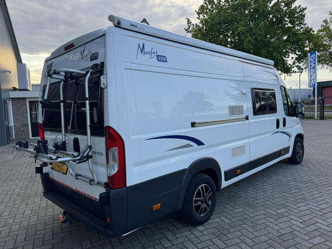 McLouis Menfys 4 VAN Enkele bedden Als nieuw foto: 2