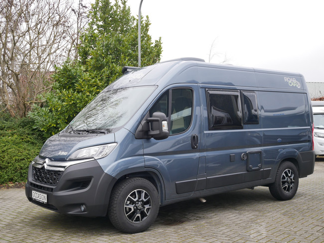 RoadCar (Pössl Groep) R540, Compacte 5.40 Meter Buscamper foto: 2