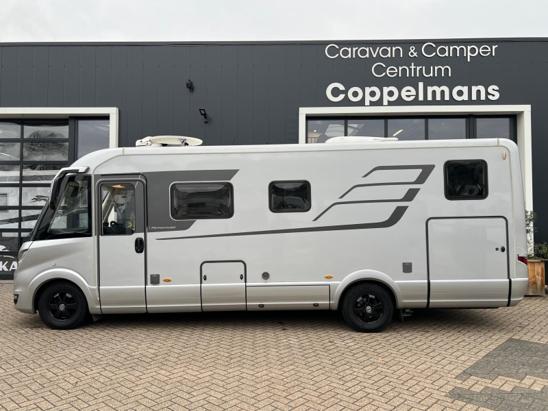 Hymer B ML I 780 schotel, airco, enkelbed  foto: 6