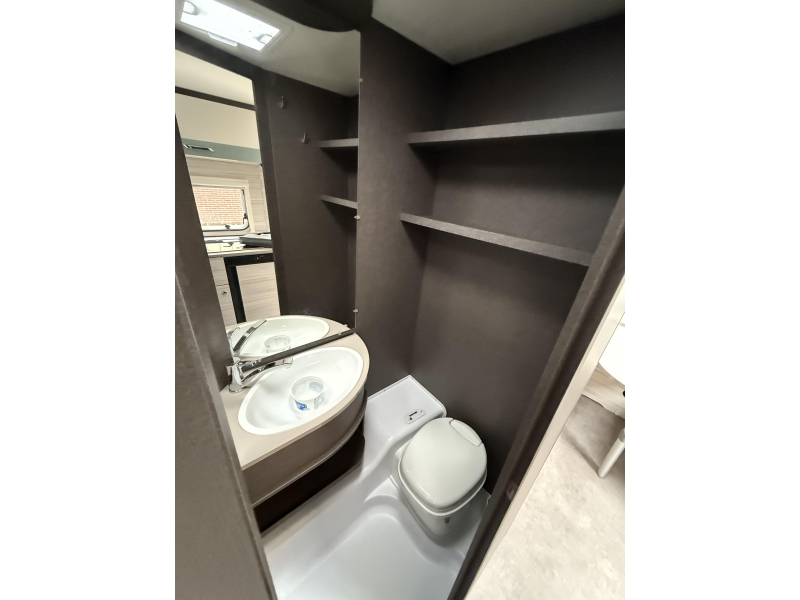 Dethleffs C'Joy 460 LE ZEER COMPLEET  foto: 7