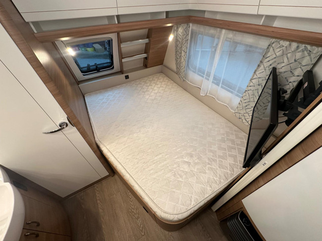 Hobby De Luxe 460 UFe foto: 5