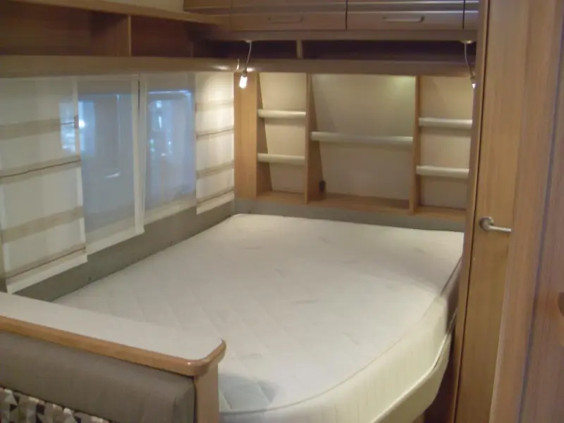 Fendt Bianco 390 FH met mover