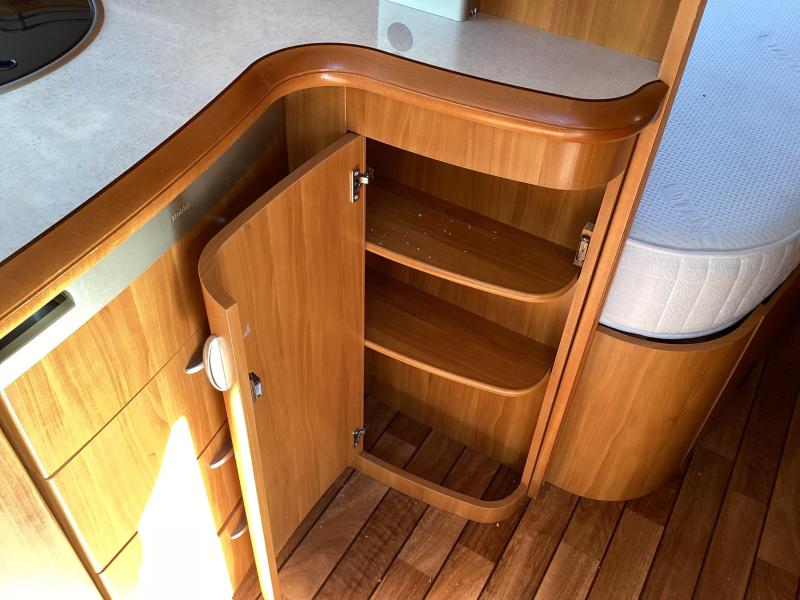 Hobby Excellent 495 UFE mover/ isabella voortent  foto: 9