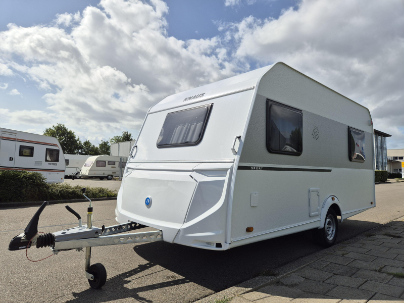 Knaus Sport 420 QD Extra grote keuken! 