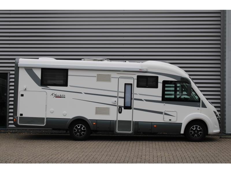 Mobilvetta K-Yacht 86 Lengtebedden Automaat TV  foto: 22