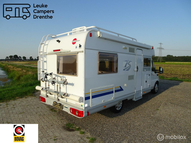 Bürstner Harmony 244 t602 Dakairco zonnepaneel in goede staat foto: 4