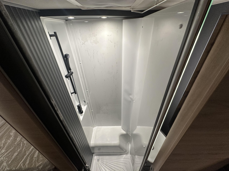 Knaus L!ve I 650 MEG IH44 Foto: 1