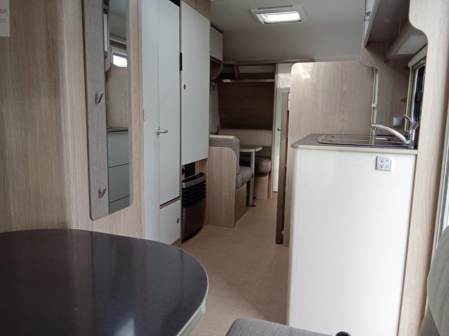 Bürstner Premio Plus 510 TK foto: 12