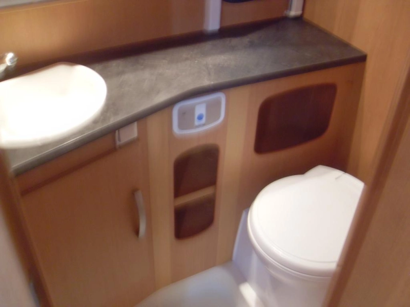 Eriba Sporting Pulse 440 foto: 6