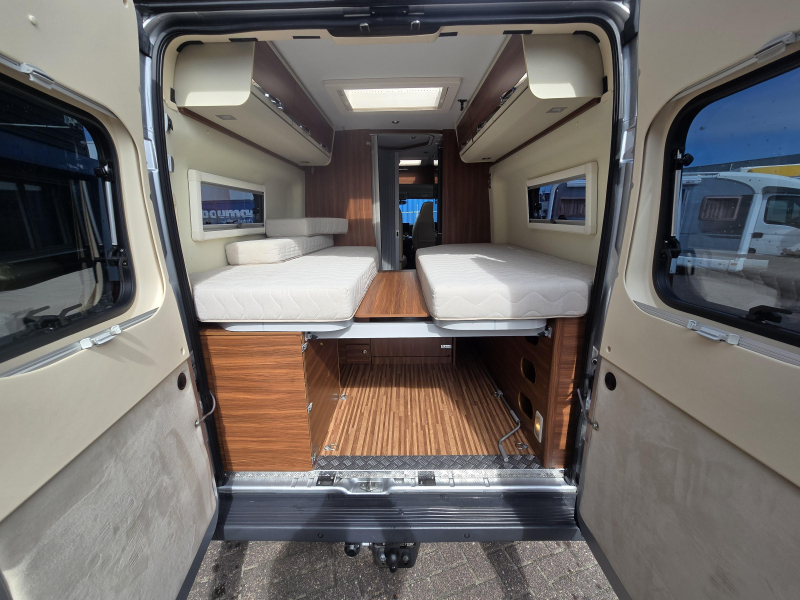 Adria Twin 640 SLX Z.G.O.H B.J. 2016  foto: 13