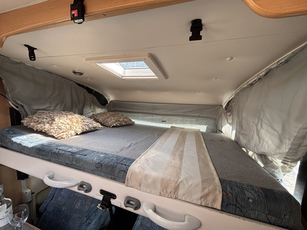 Tec ROTEC HEFBED + RONDZIT AIRCO GPL FIAMMA SERRURES photo : 2
